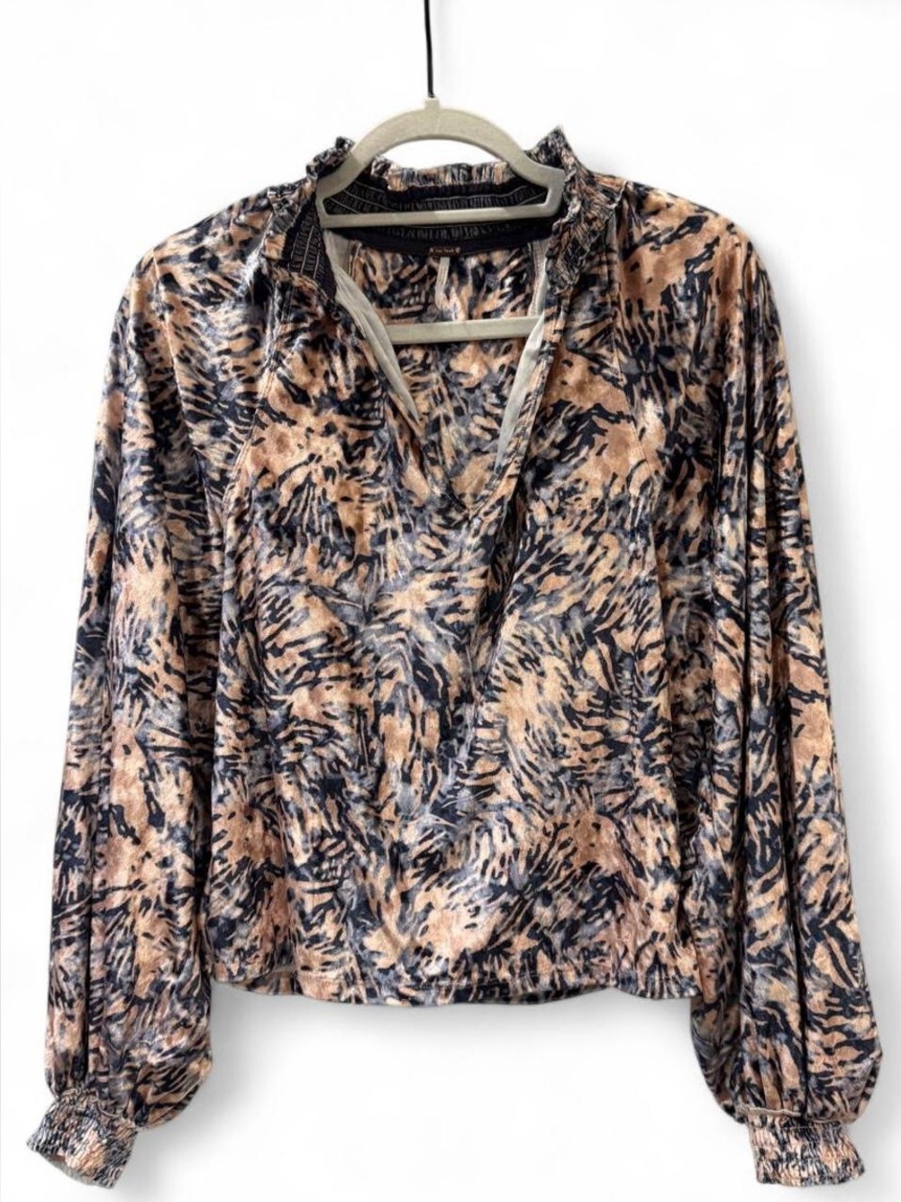 Free people long sleeve velvet blouse
